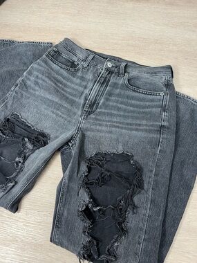 Y2K American Eagle Highest Rise Baggy Heavily Distressed Ripped Jeans Charcoal